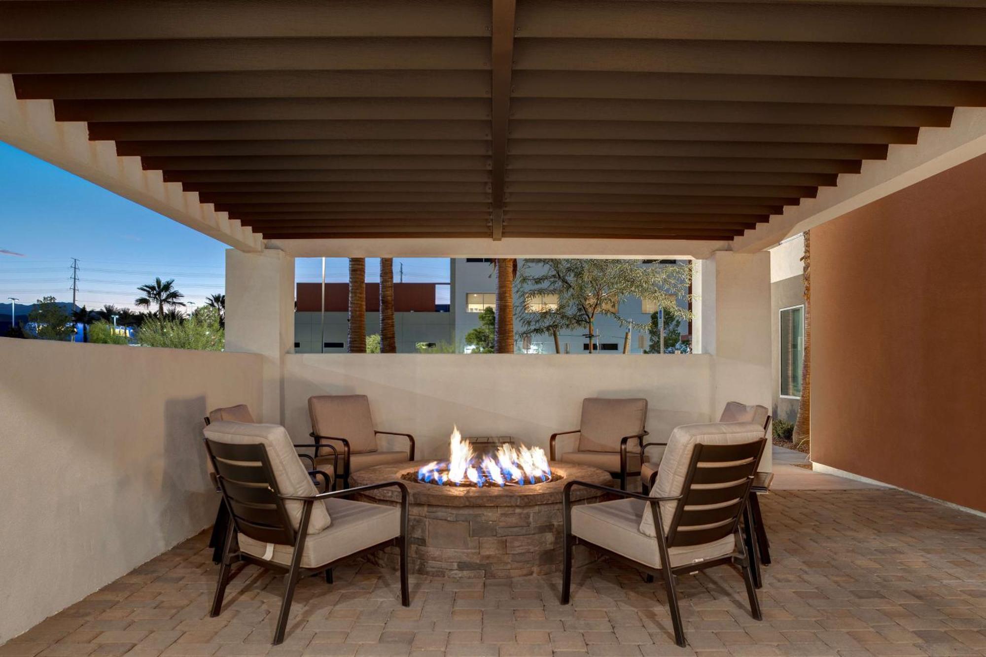 Home2 Suites By Hilton Las Vegas Southwest I-215 Curve Εξωτερικό φωτογραφία